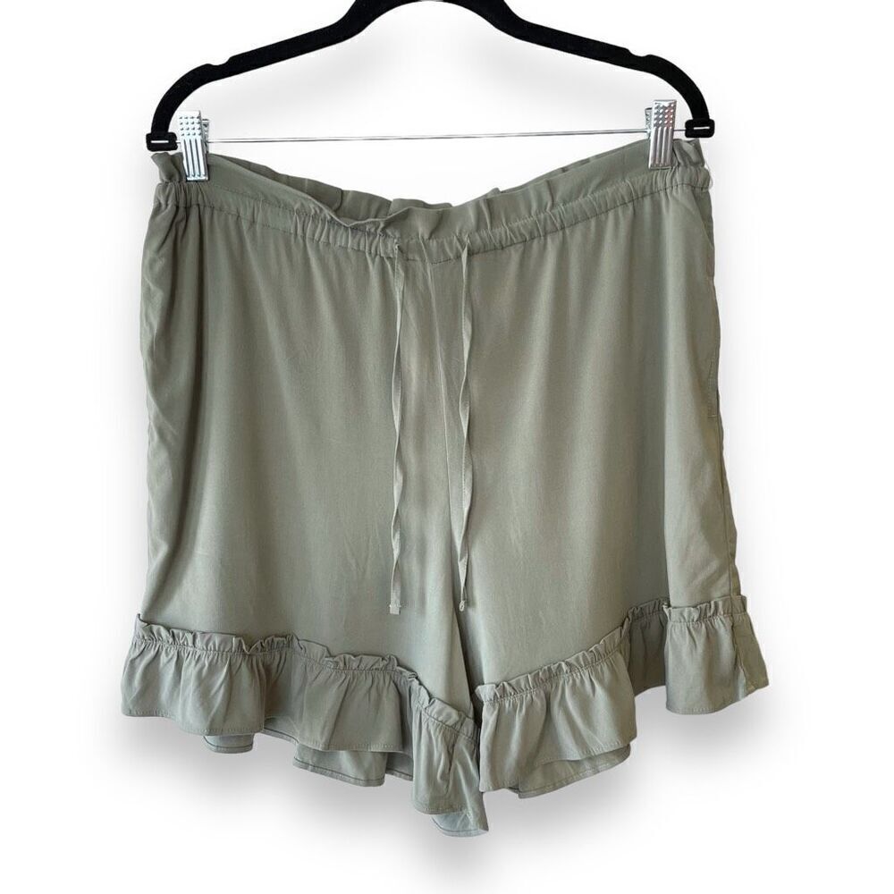 Candace Cameron Bure Shorts